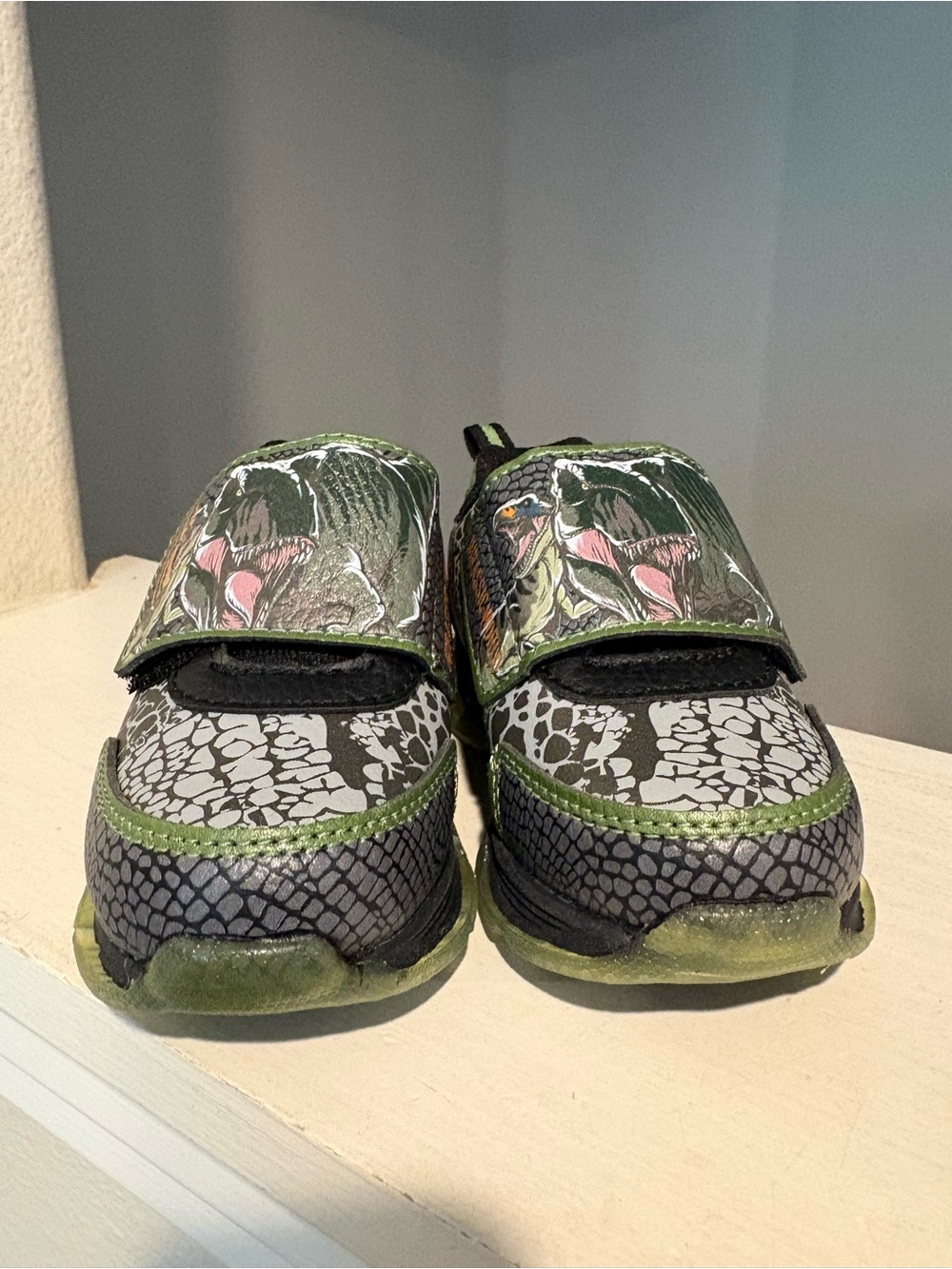 Jurassic World Boys Sneakers T-Rex Light Up Shoes Toddler and Youth Sizes - Picture 7 of 11